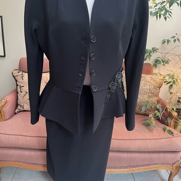Black Rickie Freeman for Teri Jon size 12 cocktail suit - Picture 9 of 14